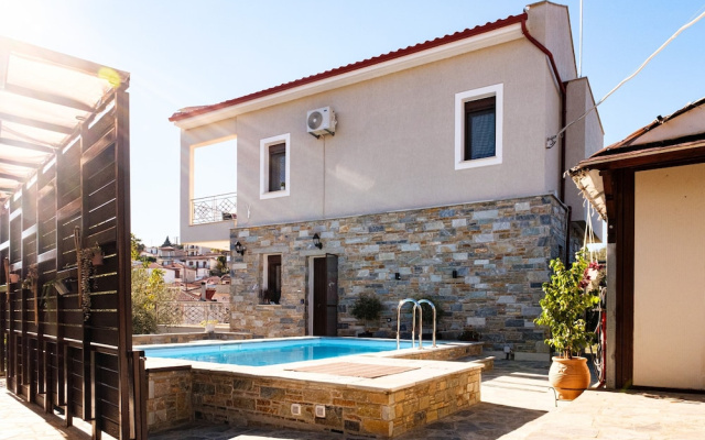 Effie's Maisonette With Detached Studio