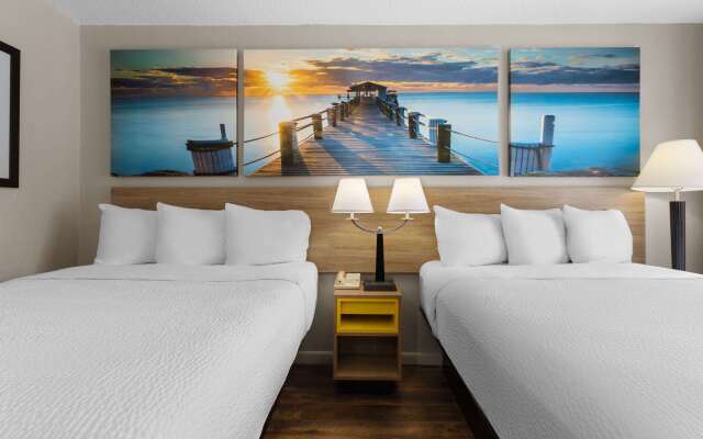Days Inn by Wyndham St. Petersburg Central
