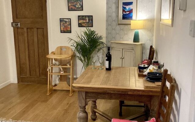 Vinegar Hill Pottery B & B