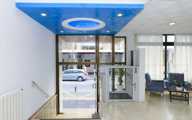 Hotel Mareny Benidorm(Formerly Condal)