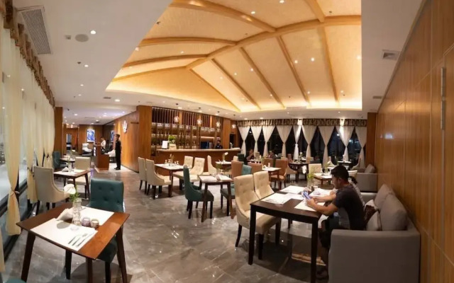 Lotus Blu Hotel Naga