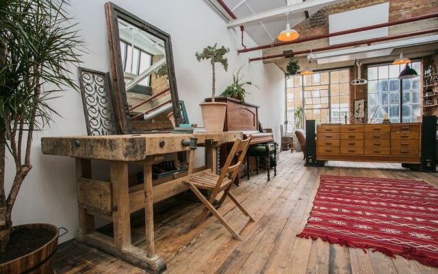 Spacious Loft In Hackney