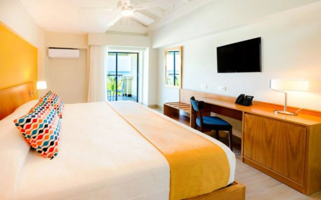 Coral Costa Caribe Beach Resort - All Inclusive