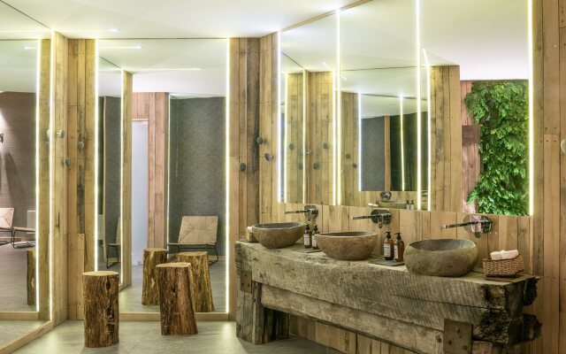 Rio Serrano Hotel + Spa