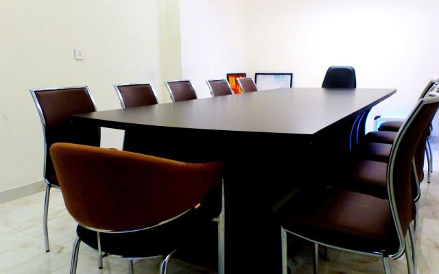 Hotel Sai Village Gurgaon