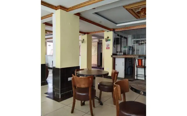 Louis Montfort Grand Resort