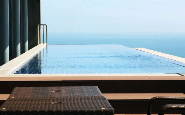 Waystone Seoubong Hotel