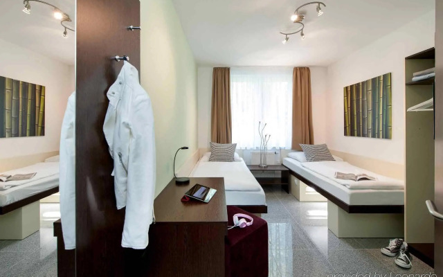 SleepinRoomz Boutique Hotel