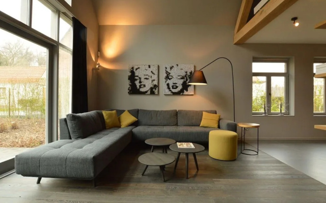 Cozy Holiday Home in Aalter near Lake