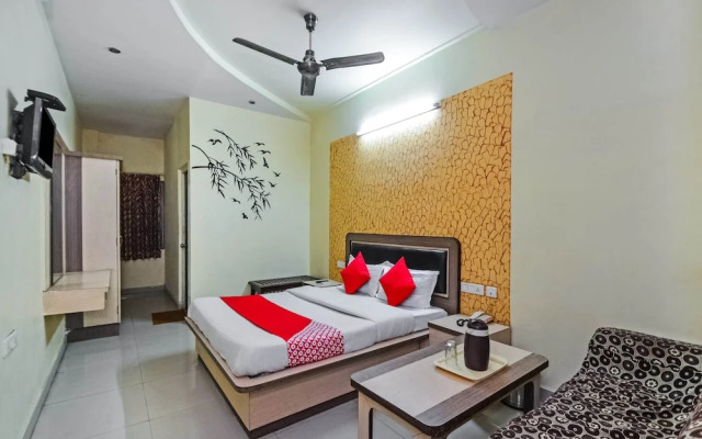 Oyo 2722 Hotel Prince