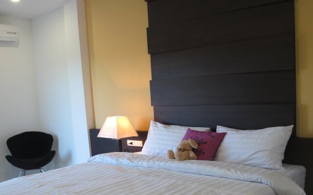Non Chan Hotel