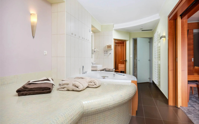 Terme Zrece – Hotel Atrij