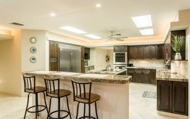 Casa Paraiso 3 BR by Casago