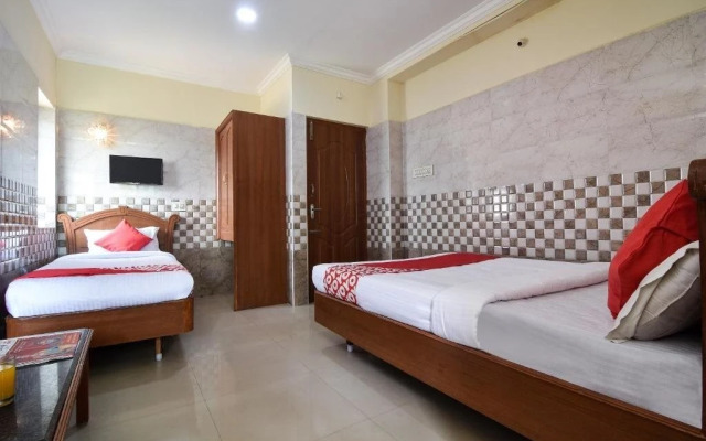 Jancy Residency By OYO Rooms