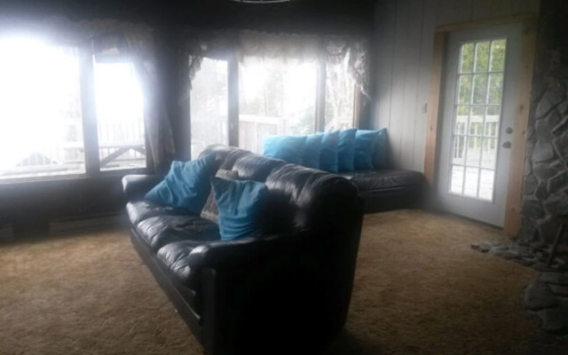 Celtic Cove Main Cabin