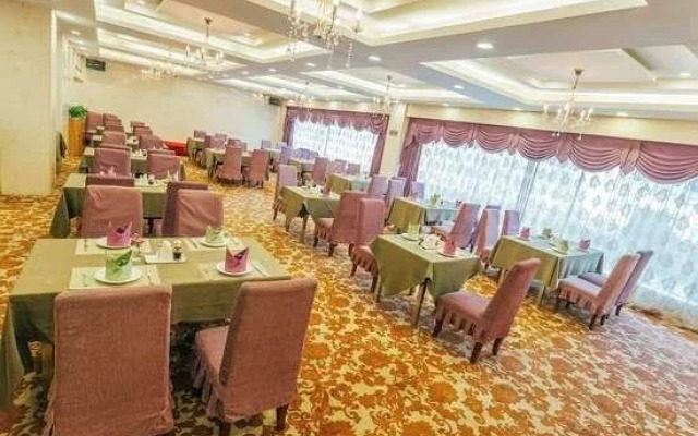 Zhonghui Hotel
