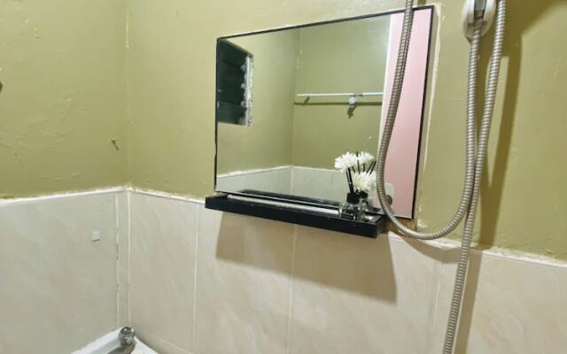 Byahero's Eskapo Hostel