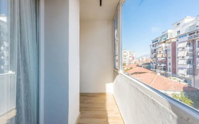 Pazari i Ri - 1 Bedroom Loft
