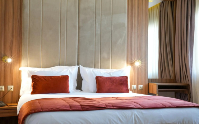 First Suites Hôtel
