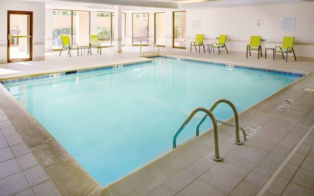 Courtyard Birmingham Colonnade/Grandview