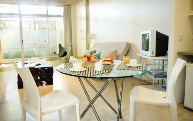 Noa Noa Loft + Art