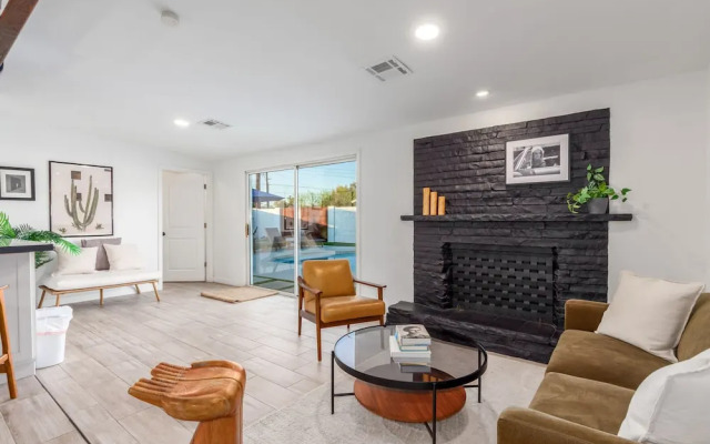 The Melrose ASU Pool Workspace Firepit