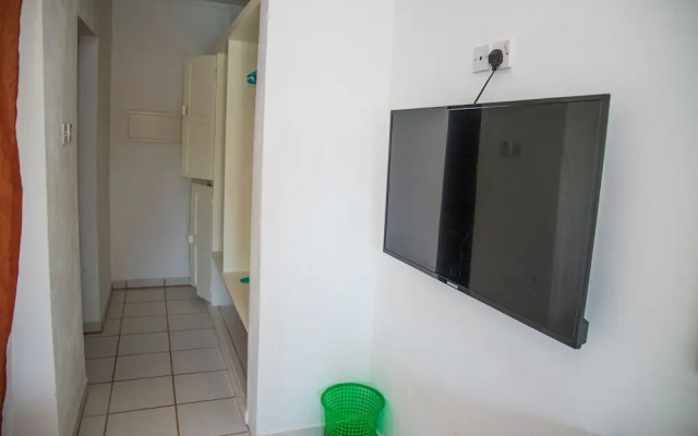 Diani Palm Resort & Apartments