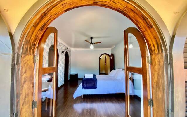 Hotel Casa Central