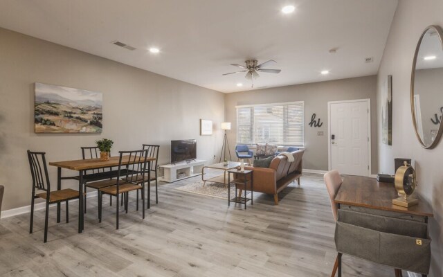 Newly renovated 4BR CozySuites