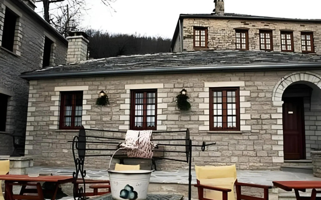 Nikolas Guesthouse