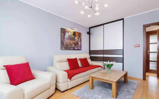 Apartment Obopolna Krakow by Renters