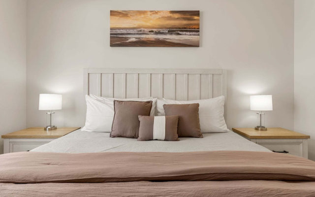 Rockaction Destination 5 Bedroom Townhouse