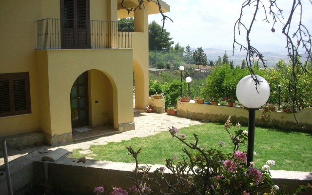 Villa Riserva Naturale