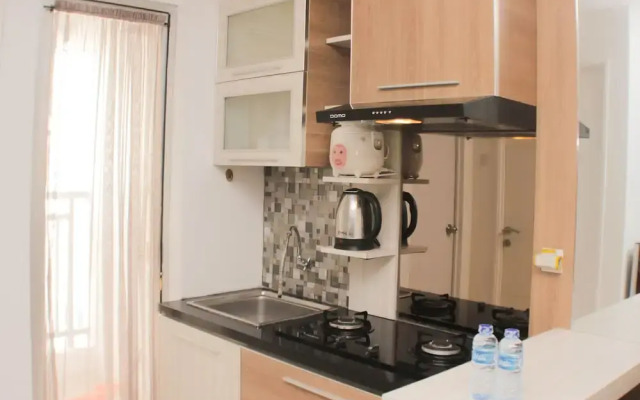Comfy And Tranquil 2Br Bassura City Apartment Near Mall