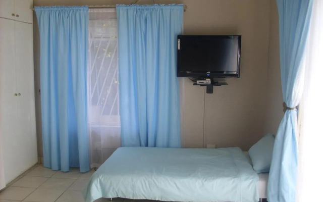 Tropical Paradise Guest House