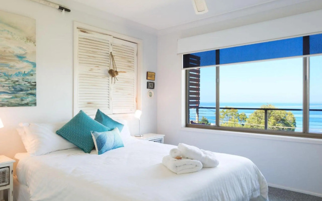 OSPREY Gerroa 4pm check out Sundays