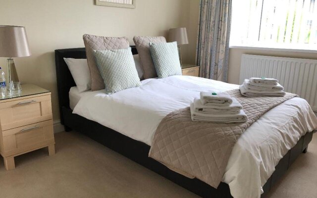 Queens Road Rental - Winchester Accommodation