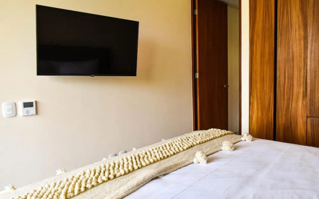 Spectacular Views Penthouse With Private Pool Rooftop Terrace BBQ Area