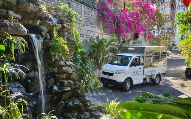 The Wind Resort - Tropical Hillside Escape