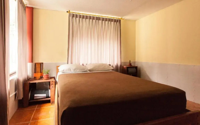 Papachos Hostel