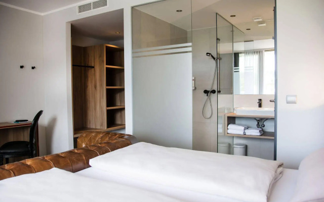 Hotel Rocket Rooms Velden