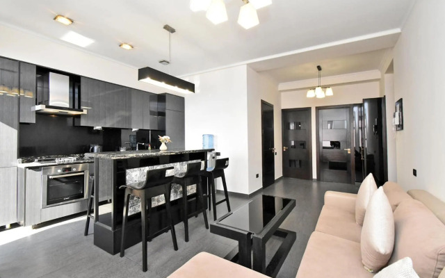 Mashtots street, 2 bedrooms Modern, Euro Renovated apartment MA218