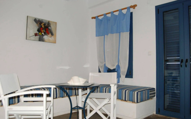 Okirroi Villas