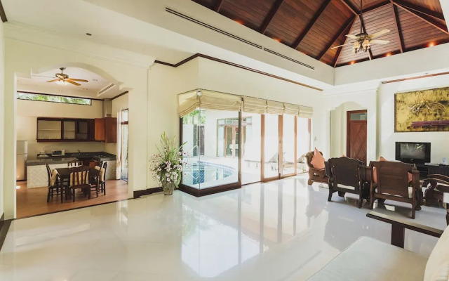 Villa in Bangtao in Les Palmares Villa 8