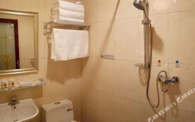 Super 8 by Wyndham Beijing Qianmen Hufangqiao Subway Station