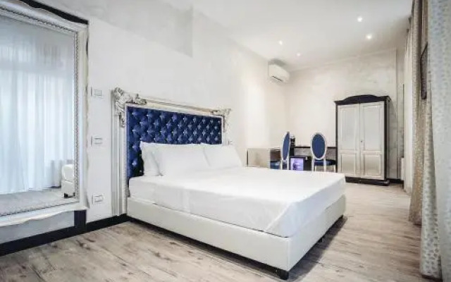 Arena Easy Suites Guesthouse