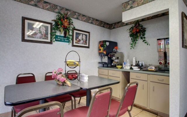 Key West Inn - Montgomery South