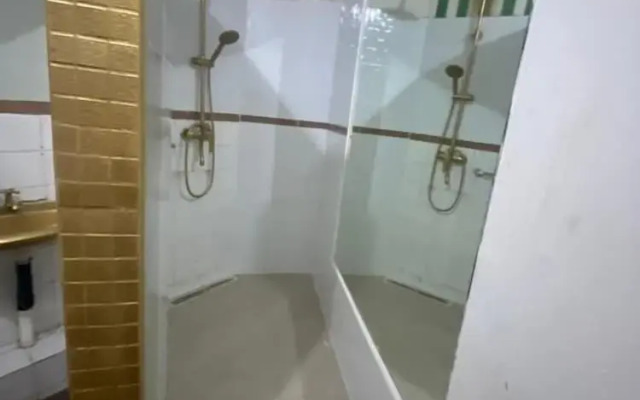 La Belva Court with Swimming Pool
