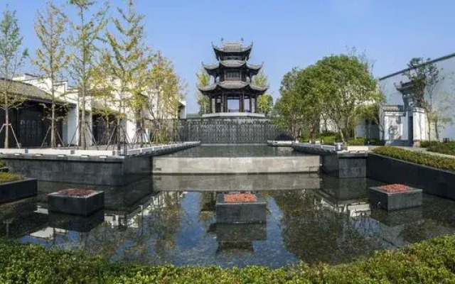 Yurun Hanyuelou Villa Resort