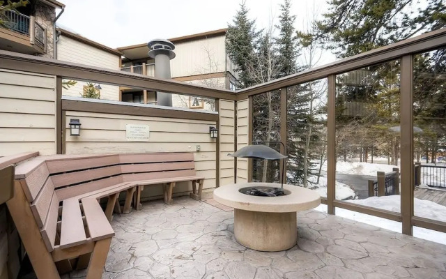 Park Place 101c 2 Bedroom Condo by RedAwning